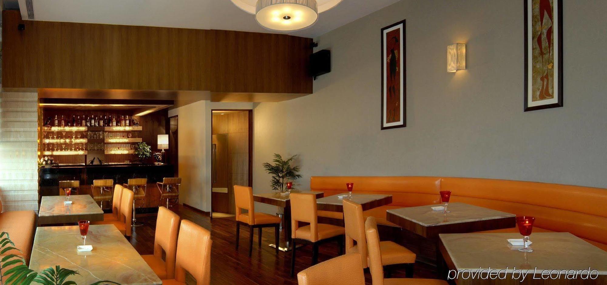 Fortune Select Exotica, Navi Mumbai - Member Itc Hotels' Group Restoran foto